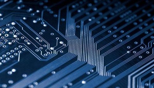 應用電子技術與網絡技術研發(fā) 融合創(chuàng)新的就業(yè)藍海